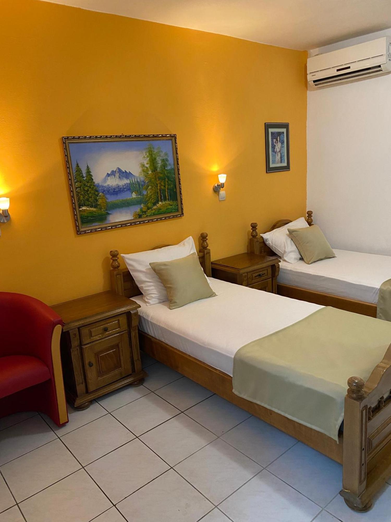 New Hotel Kuc By Marvel Budva Luaran gambar