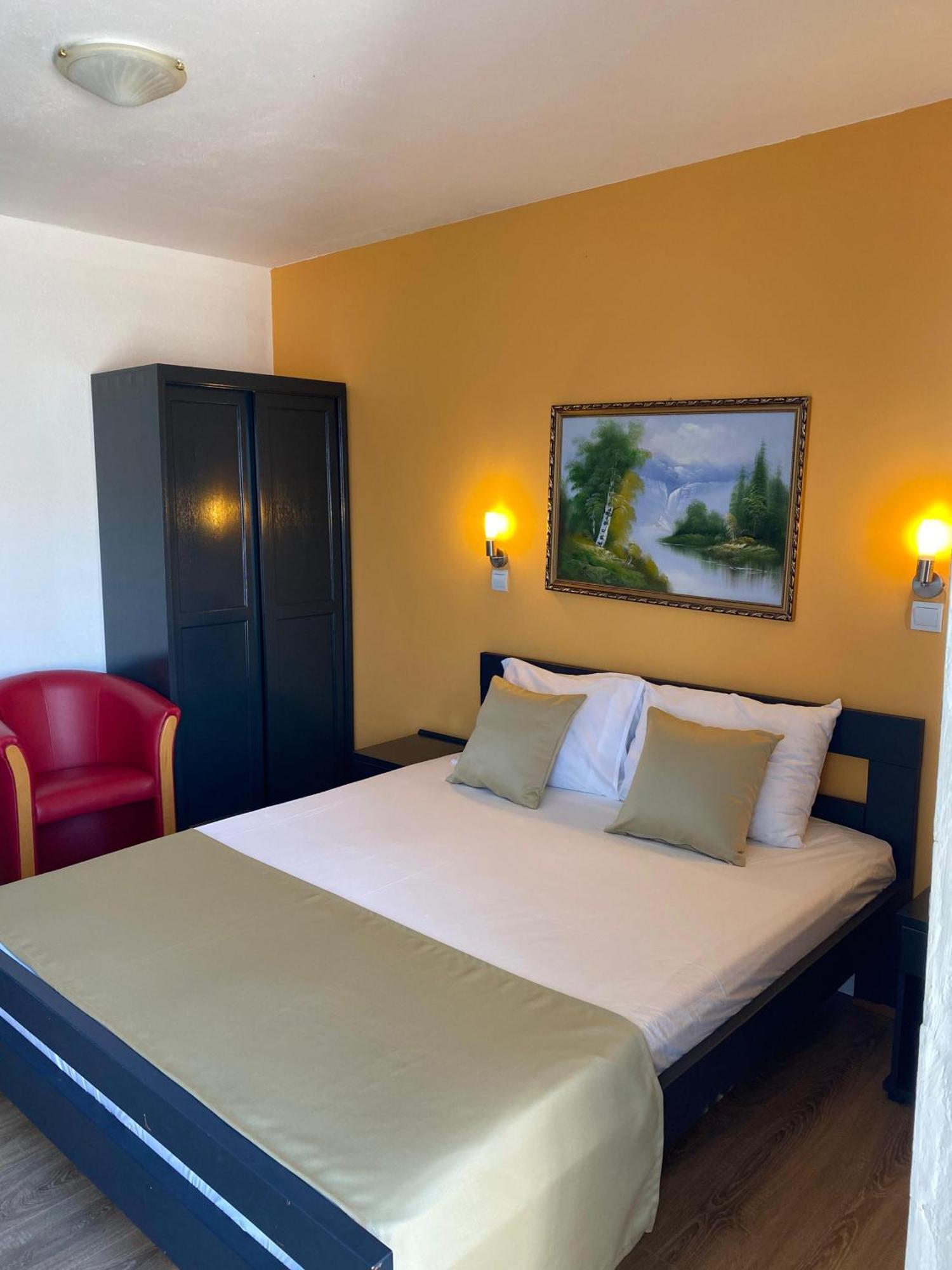 New Hotel Kuc By Marvel Budva Luaran gambar