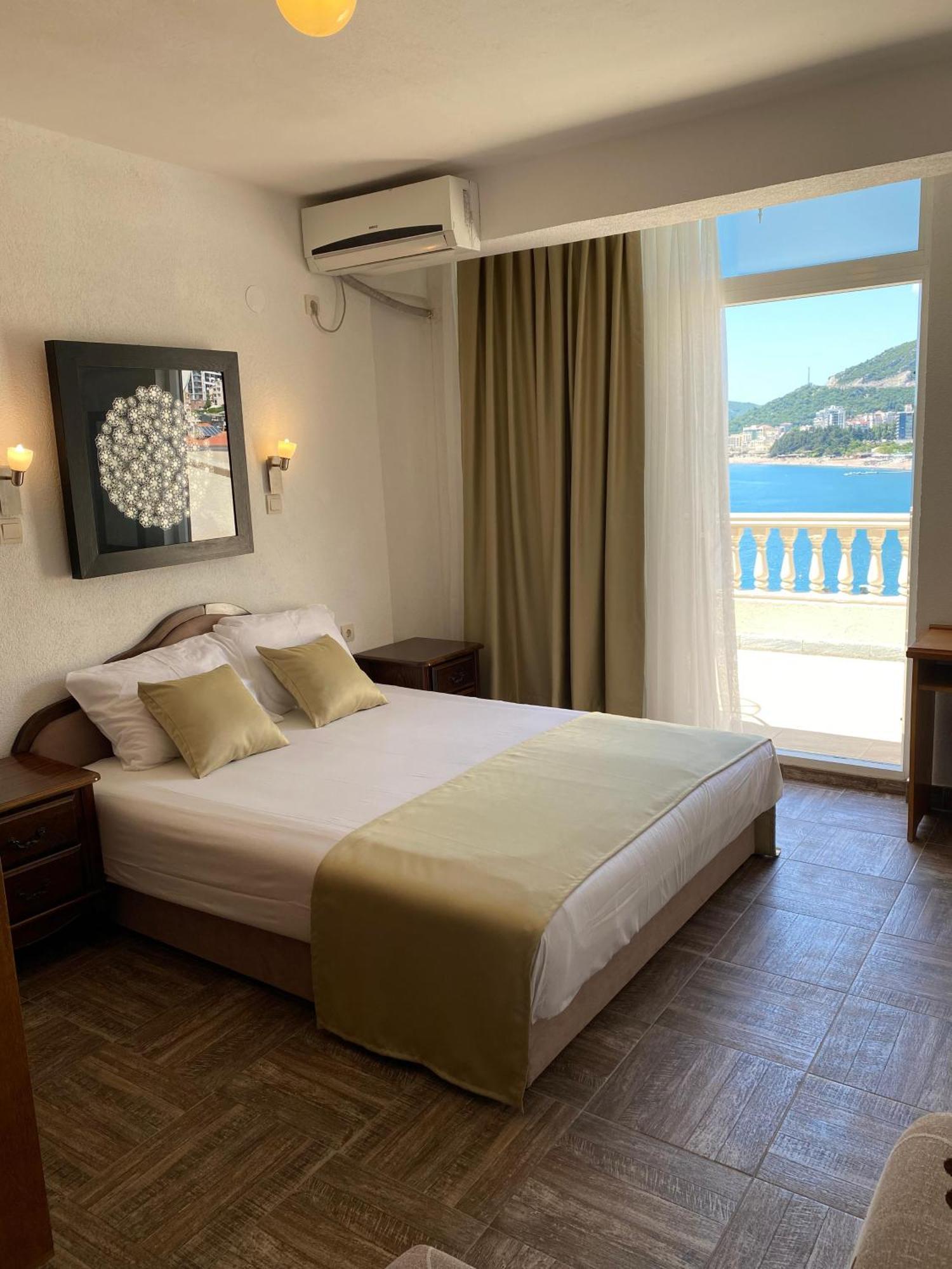 New Hotel Kuc By Marvel Budva Luaran gambar