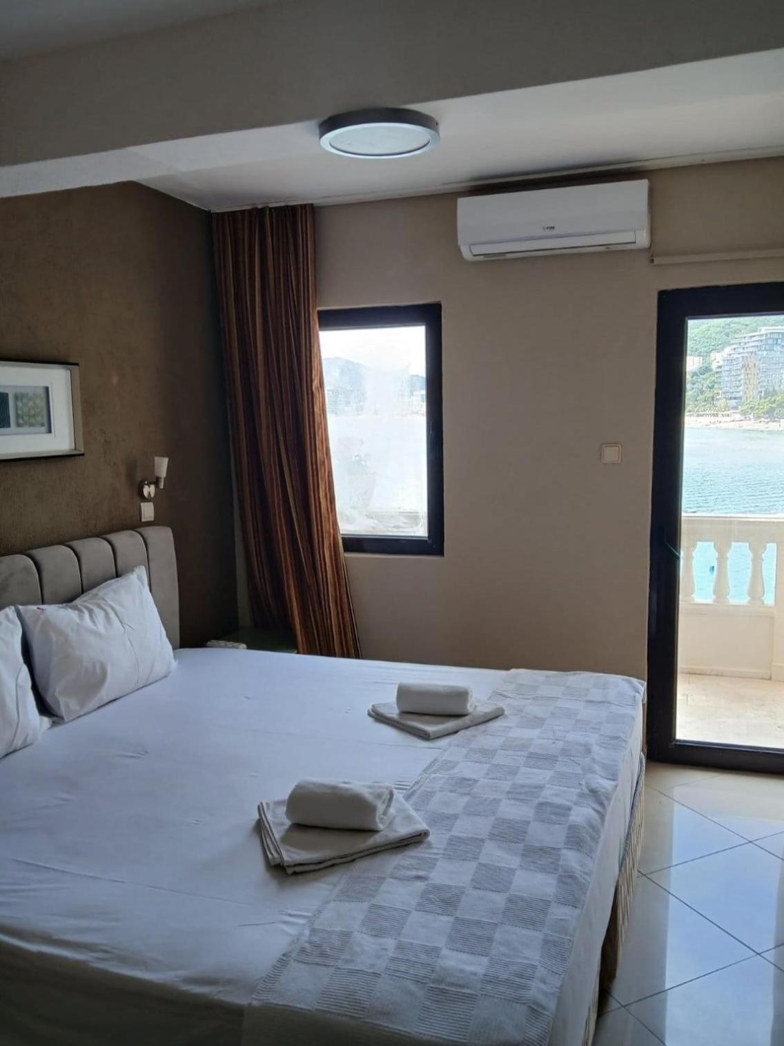New Hotel Kuc By Marvel Budva Luaran gambar
